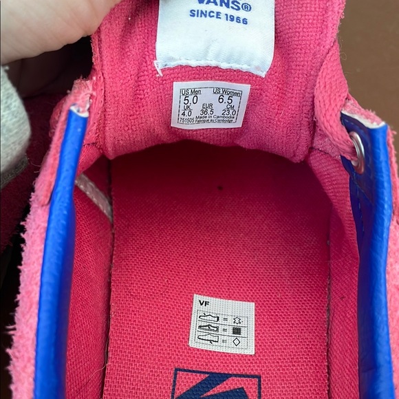 Pink Vans - Picture 5 of 5